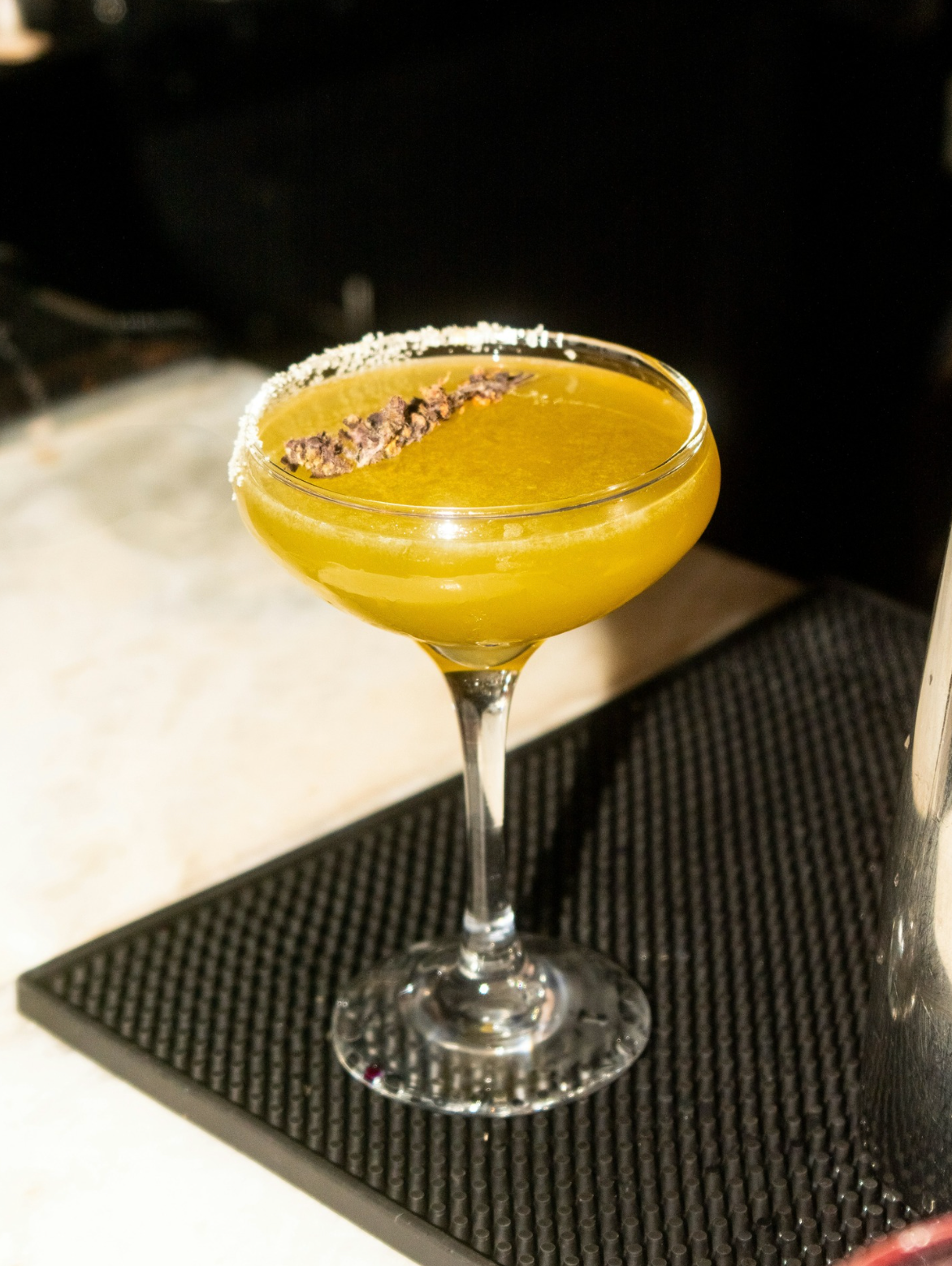 Punch de Noël à la poire, érable et vanille