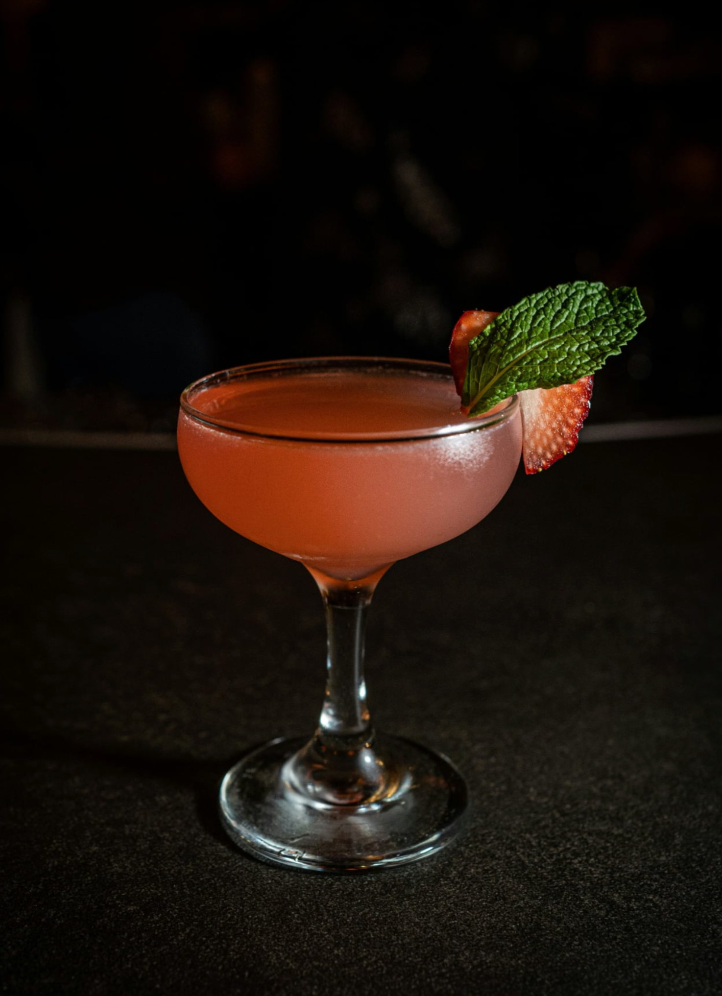 Mojito nordique à la fraise & basilic